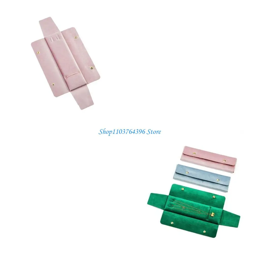 

Elegant Necklace with Protective Layer Velvets Bag for Jewelry Lovers