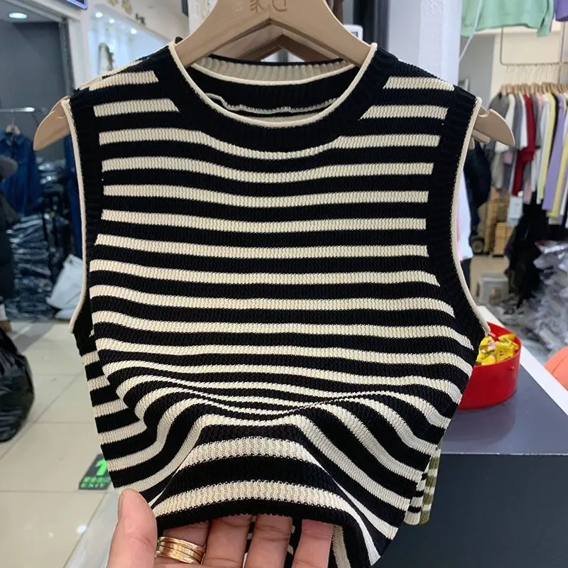 2026 New Basic Bottoming Striped Chain Elasticity Vests Women Tank & Camis Summer Wild Crop Short Tops
