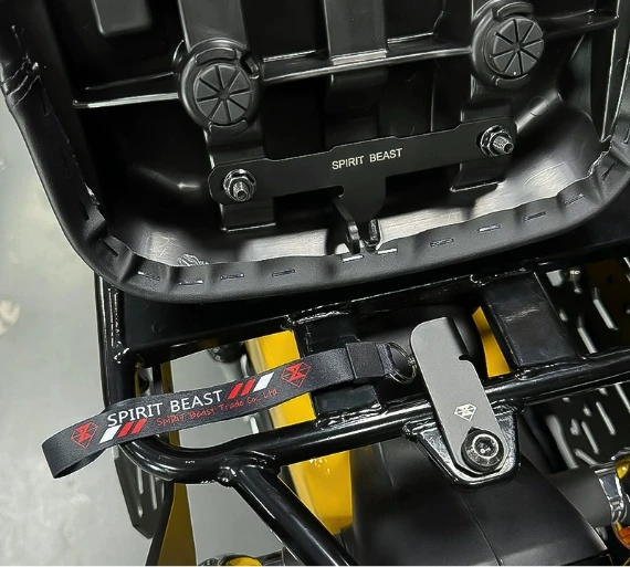 

Motorcycle rear seat quick disassembly bracket suitable for Honda Cub CC110 riding equipment easy to remove seat cushion