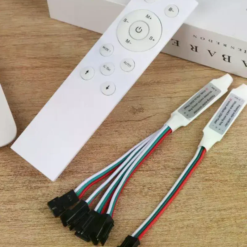 12Key Running-Water Controller 4 Channel Control White/Black RF Remote LED Running-Water Controller For WS2811 LED Strip Light