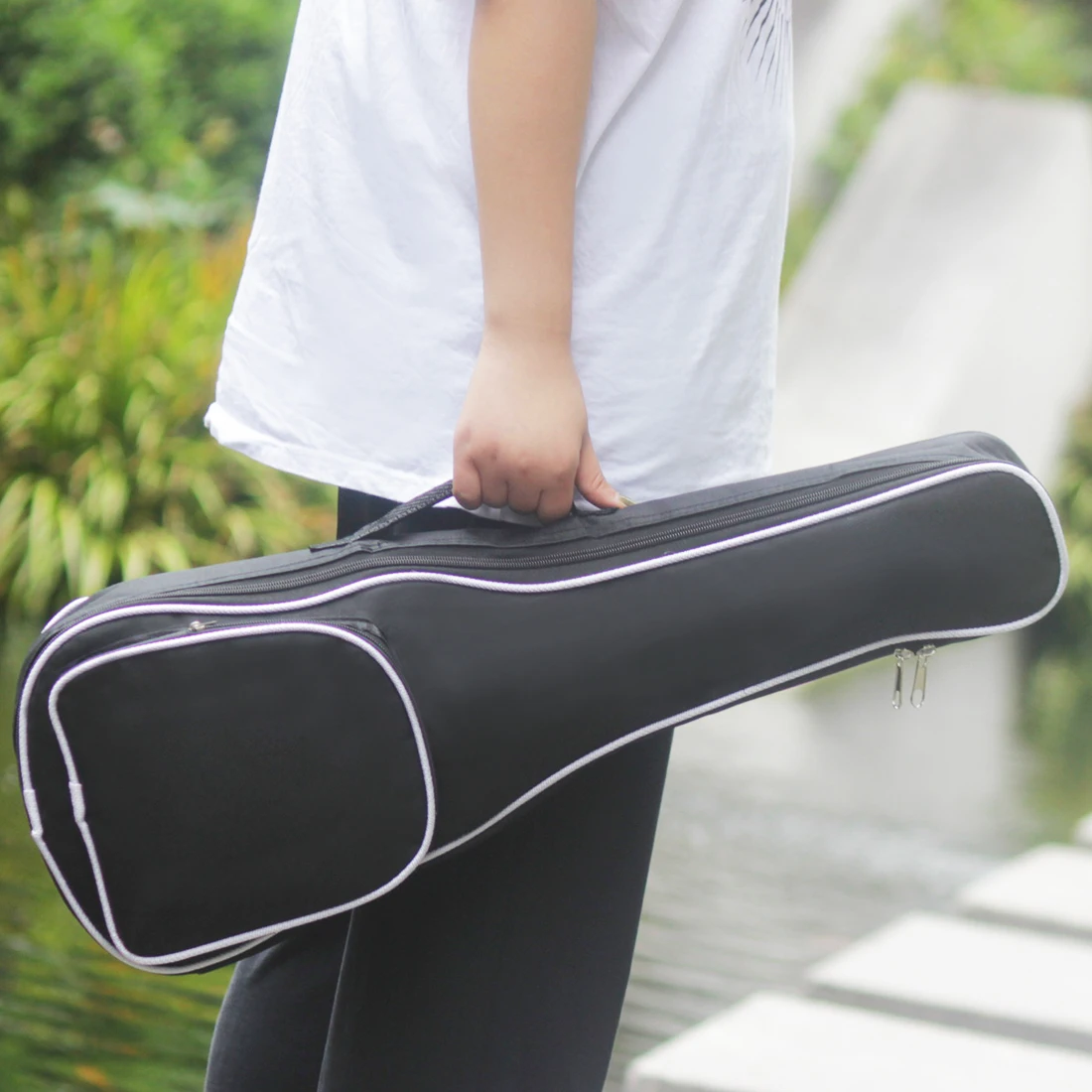 Portable 23-Inch Ukulele Bag Small Guitar Universal Padded Waterproof Pocket Guitar Case Thickened Storage Oxford Cloth Backpack