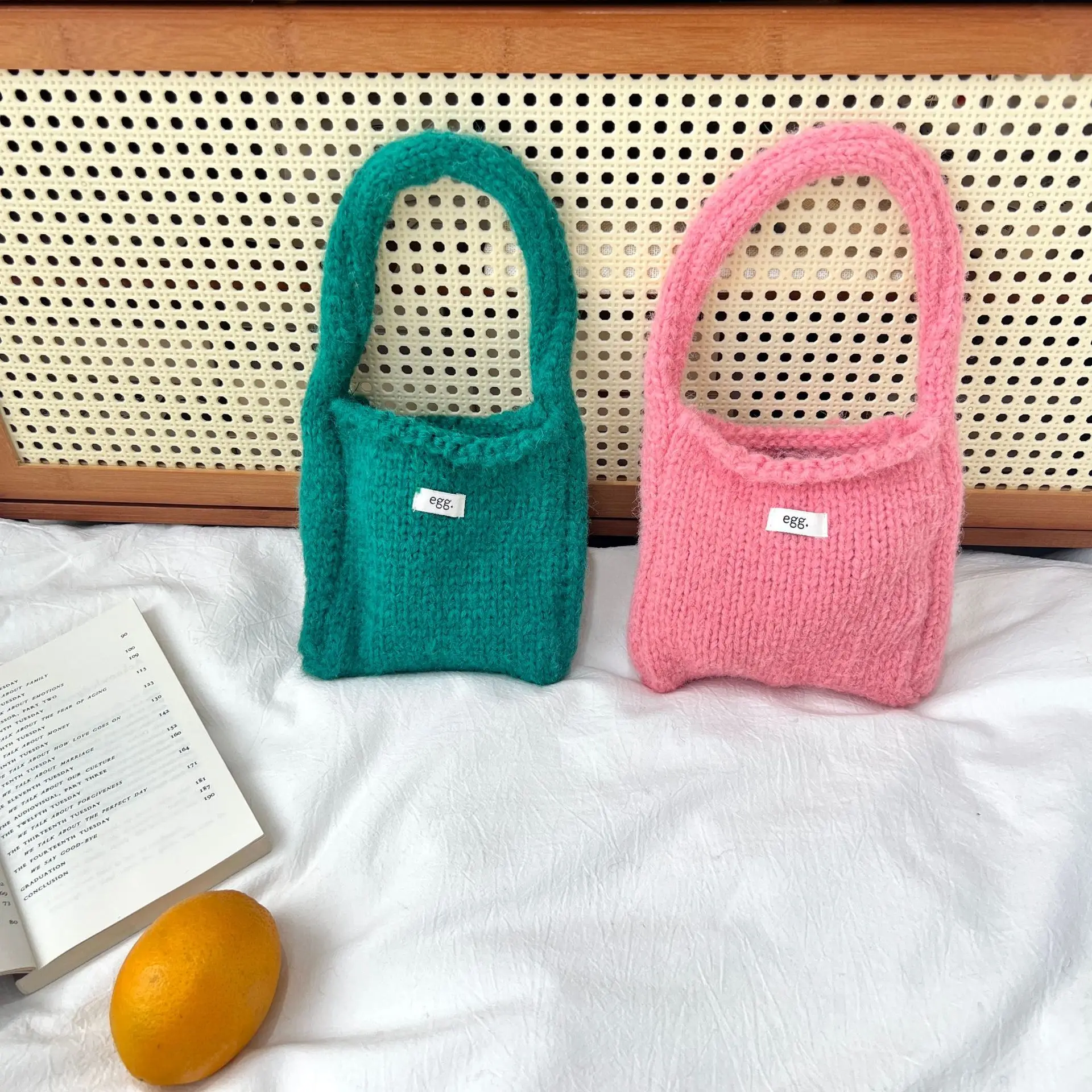 Handmade Knitted Handbag Minimalist Wool Woven Shoulder Bag Korean Solid Versatile Student Commuting Pouch Shopper Autumn Winter