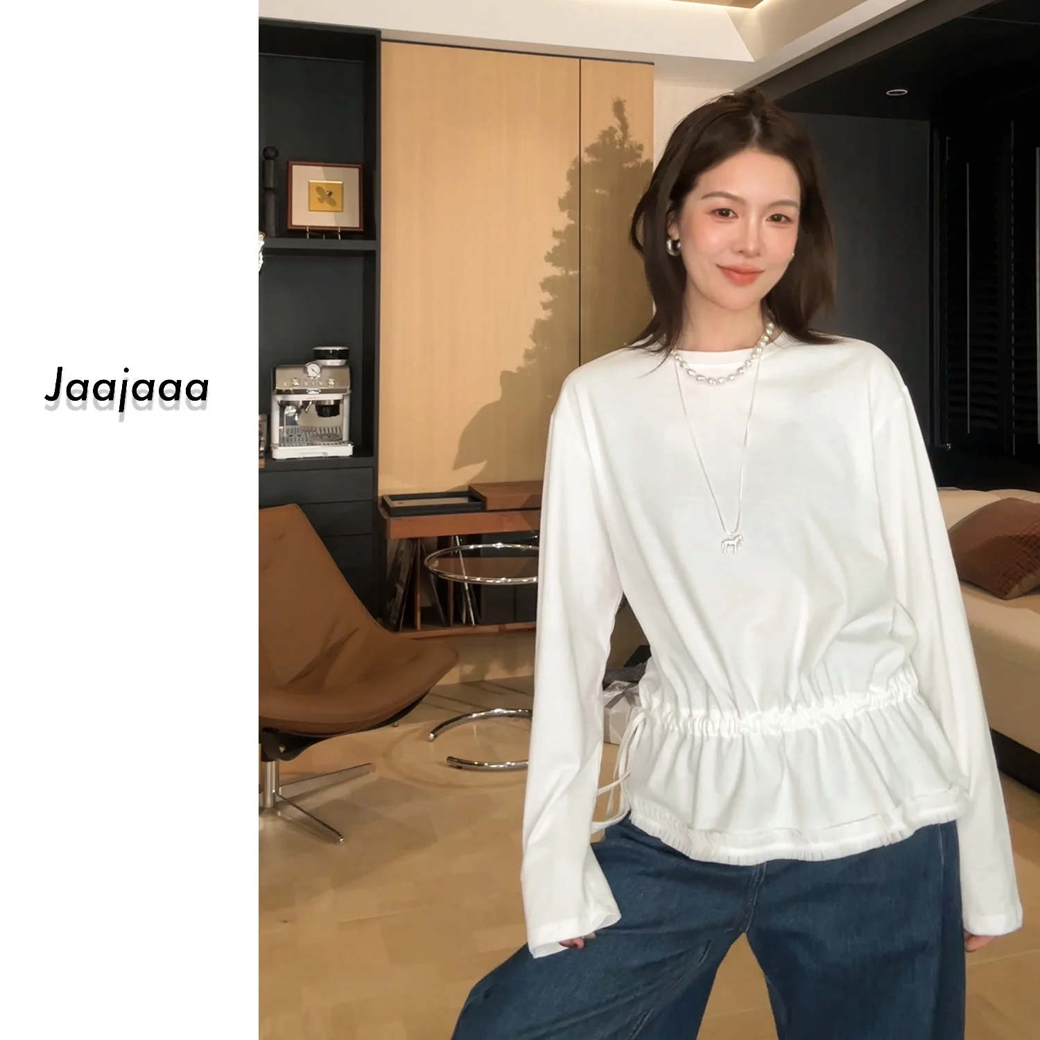 

Женская повседневная футболка Jaajaaa Jiangnan Miss Design Sense с поясом, кружевным подолом, свободного кроя, универсальная, из хлопка...