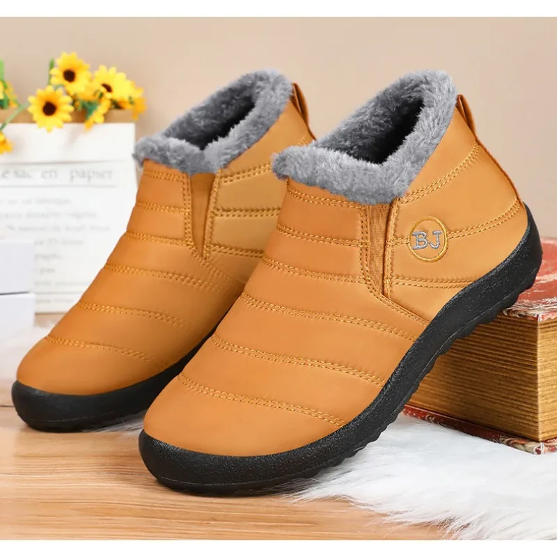 

Женские зимние ботинки. Новые зимние ботинки. Плюшевые и толстые хлопковые ультралегкие и теплые повседневные ботинки. Толстые хлопковые сапоги.