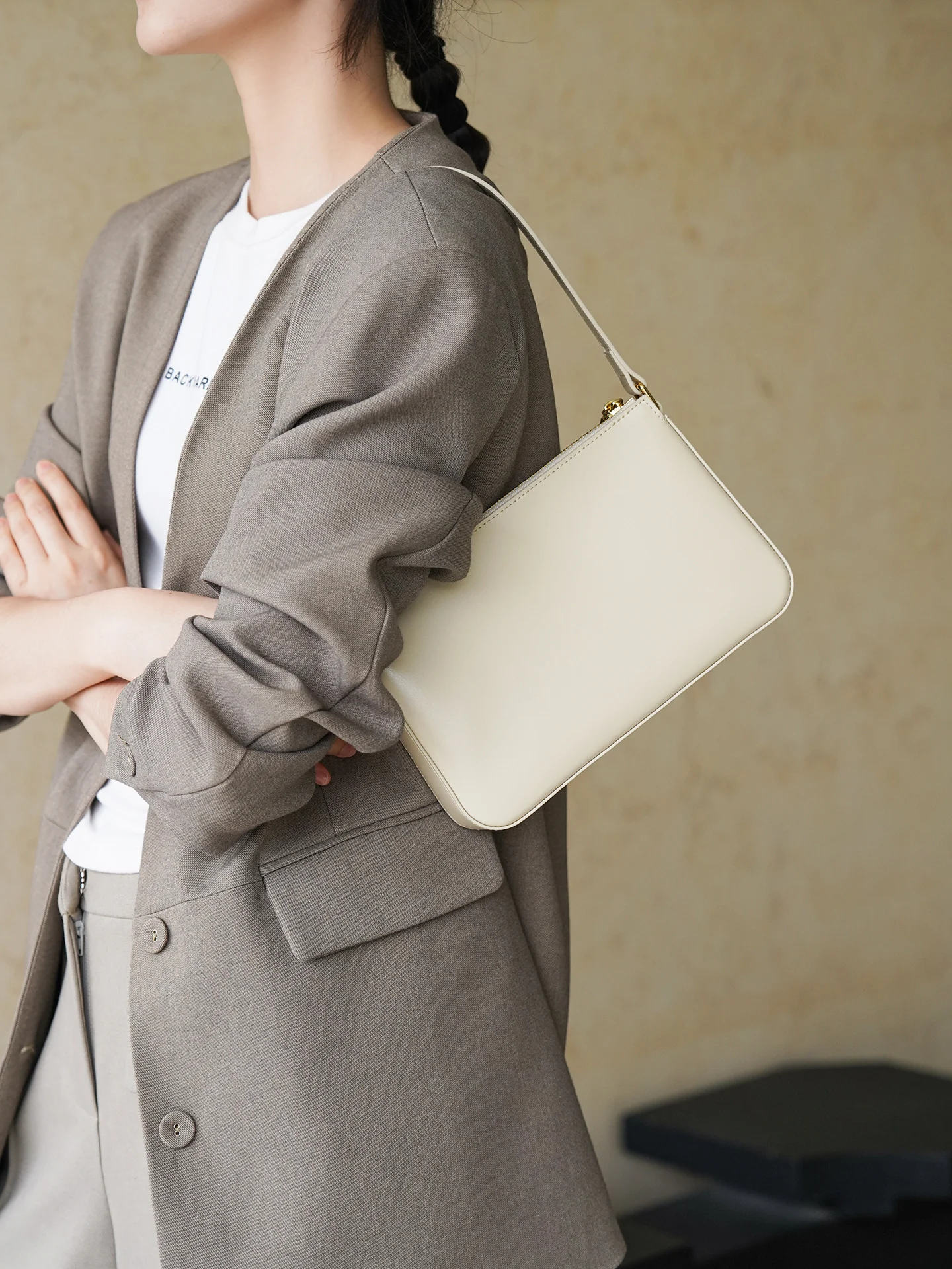 Light Luxury Fashion Original High Quality Head Layer Cowhide Square Women's Bag Simple And Casual Versatile Single Shoulder Bag