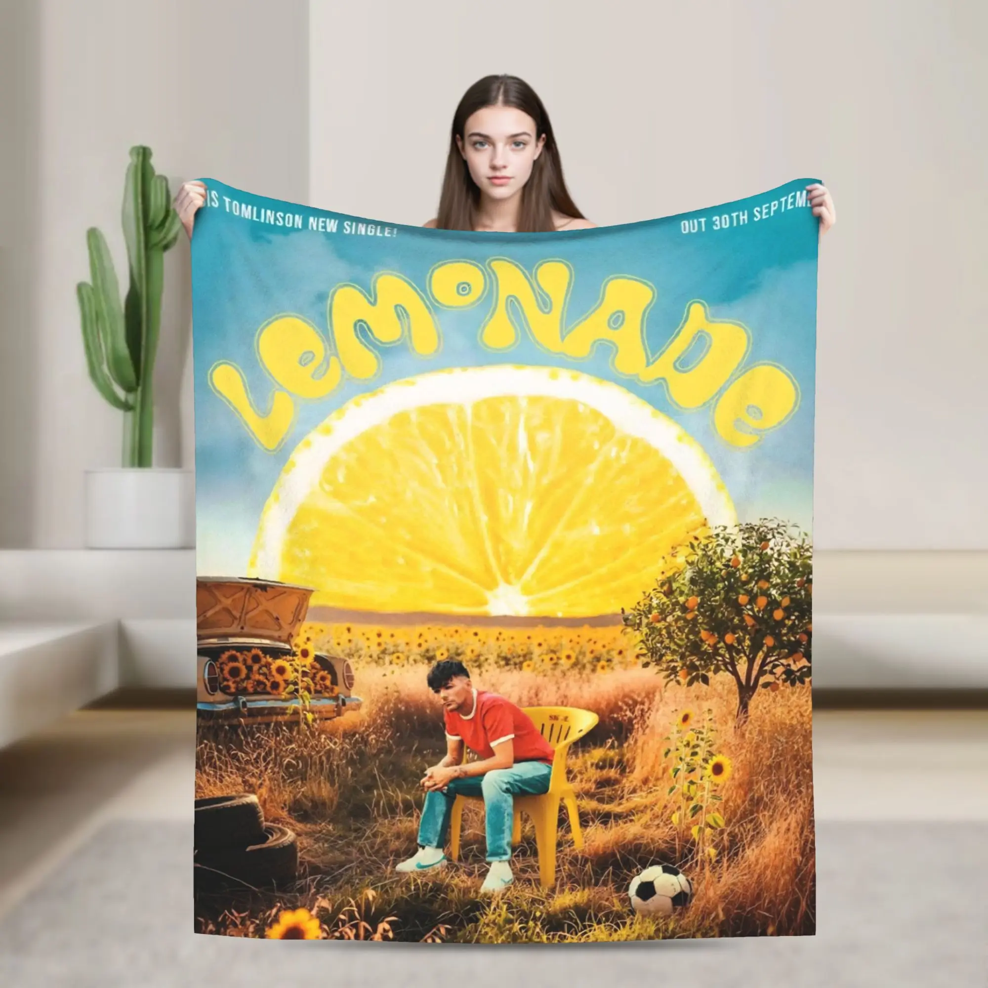 

British Male L-Louis Hot Singer T-Tomlinsons Blanket Travel Flannel Throw Blanket For Living Room Super Warm Bedspread Present