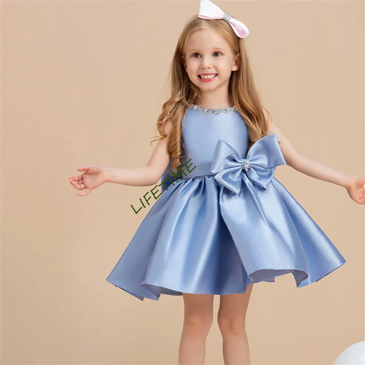 Blue Satin Beaded Flower Girls Dress for Wedding O-Neck Sleeveless Mini with Bow Short Cute Baby Birthday Gowns Party Dress