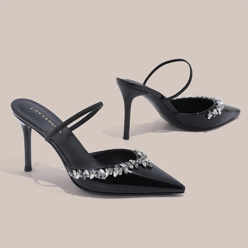 صنادل نسائية فاخرة بكعب مزخرف بحجر الراين مثيرة من الجلد اللامع بمقدمة مدببة فستان أنيق للحفلات بكعب ستيليتو