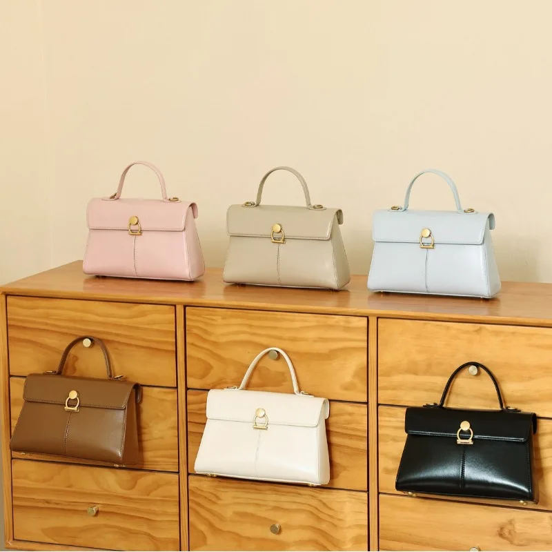 New Women's Shoulder Bag Fashion High Quality Women's Handbag Color Blocked Solid Color Commuter Versatile Mobile Storage Bag