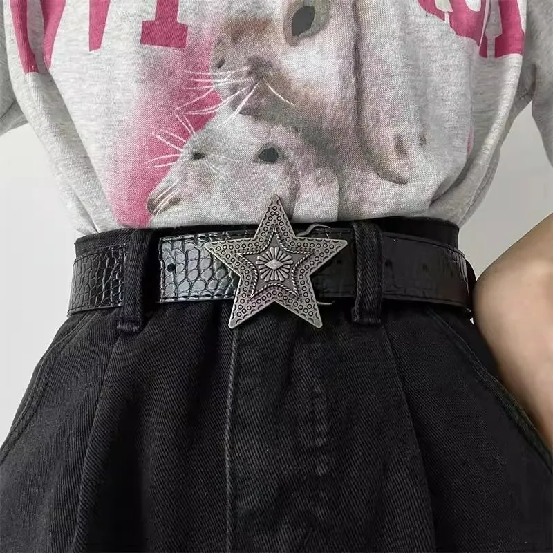 جديد الشرير Y2k نمط الخماسية نجمة مشبك حزام للنساء بولي Leather جلد أحمر موضة حزام البنطال الجينز كل المتطابقة حزام الهيب هوب حزام #3