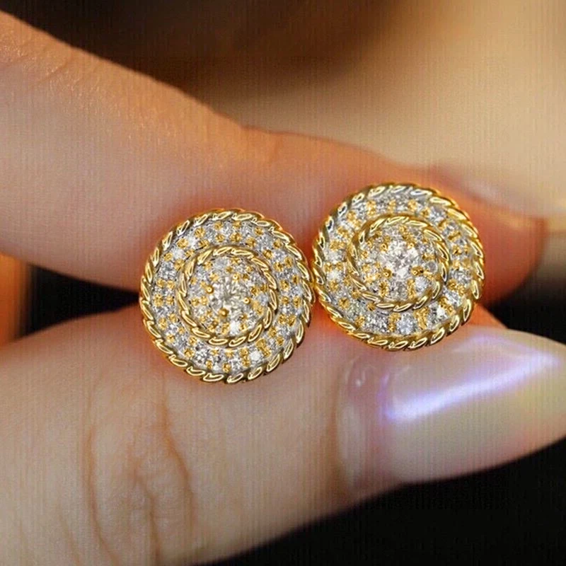 Huitan Frauen Ohr stecker neue modische Goldfarbe Zirkonia Ohrringe Piercing exquisite weibliche Accessoires Geschenks chmuck