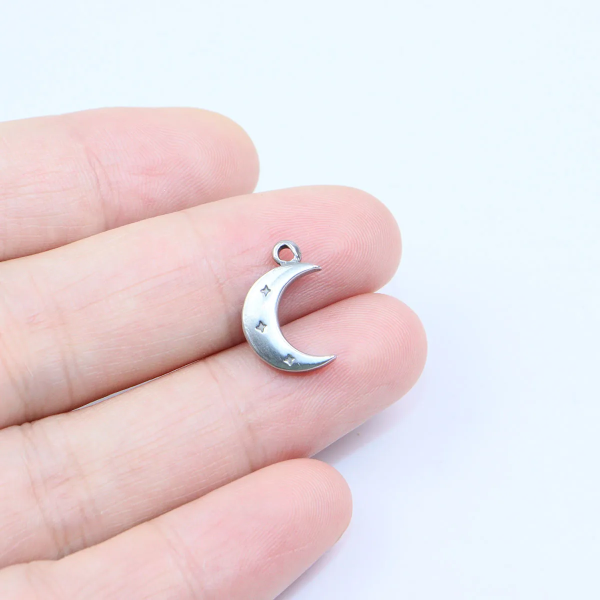 5pcs Wholesale Casting Stainless Steel Moon Coin Charms Pendant DIY Necklace Earrings Bracelets Unfading Colorless