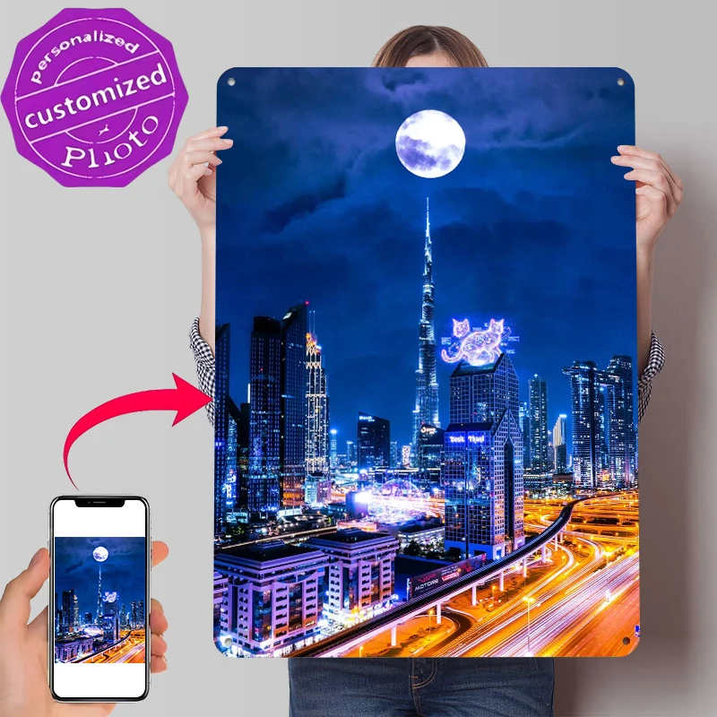 Futuristische Dubai-Skyline bei Nacht Metallposter Individualisierte Wandkunst Retro Vintage Metallschilder für Männerhöhle Gaming-Raum Dekoration
