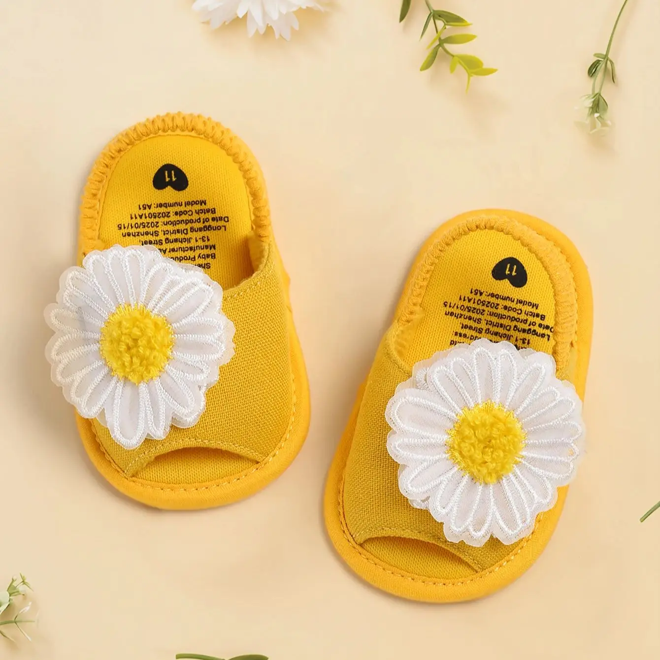 

Baby women's sandals summer baby wedding dress flat shoes newborn baby shoes first pair of walking shoes