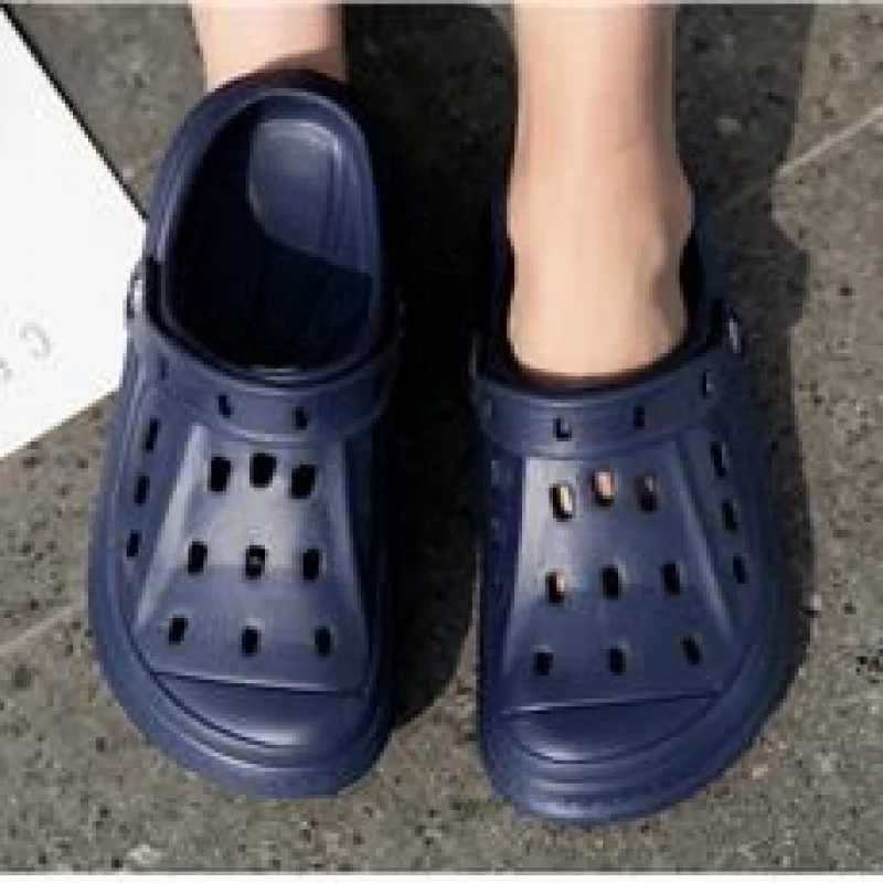 

2025New Comfort Casual Cool Breathable Summer Beach Shoes Hole Shoes Season Sandals High Quality Couple Style