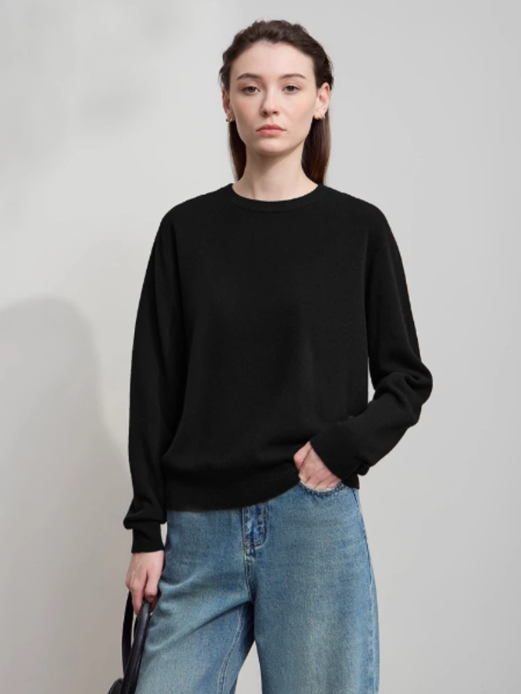 

AMII Women's Sweater 2025 Winter New Warm Versatile Classic Pullover For Woman O-neck Long Sleeve Wool Loose Knitwear 12544003
