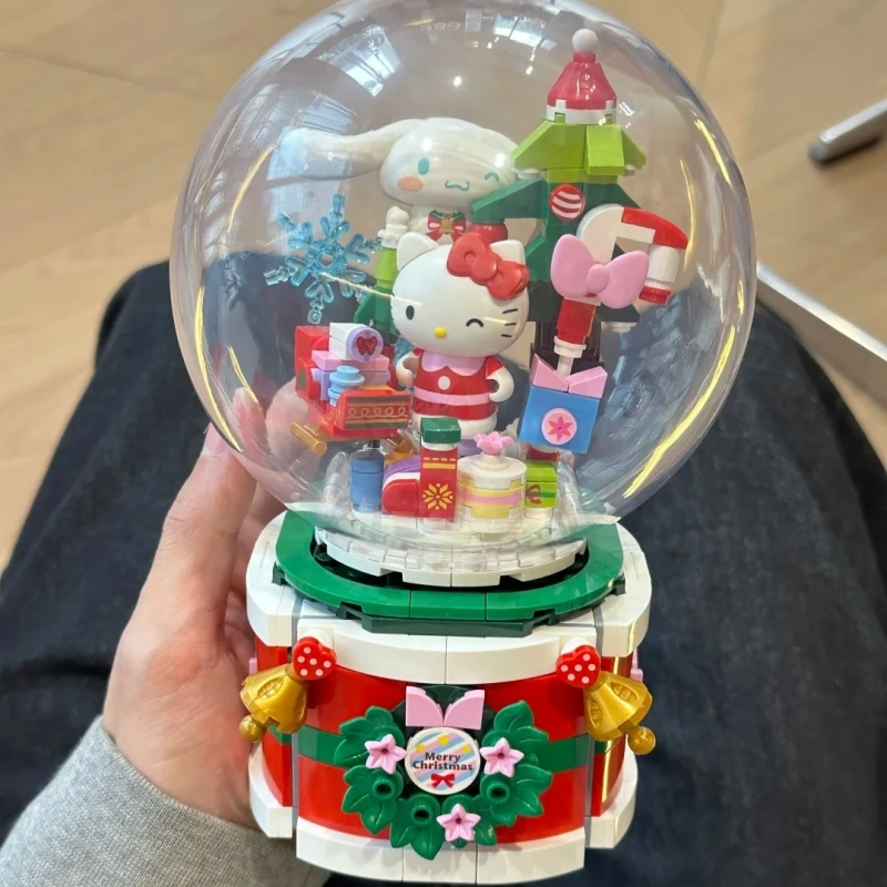 Keeppley Building Blocks Sanrio Wishing Christmas Music Box Hello Kitty Cinnamoroll Splicing Movable Toy Model Ornaments Gift