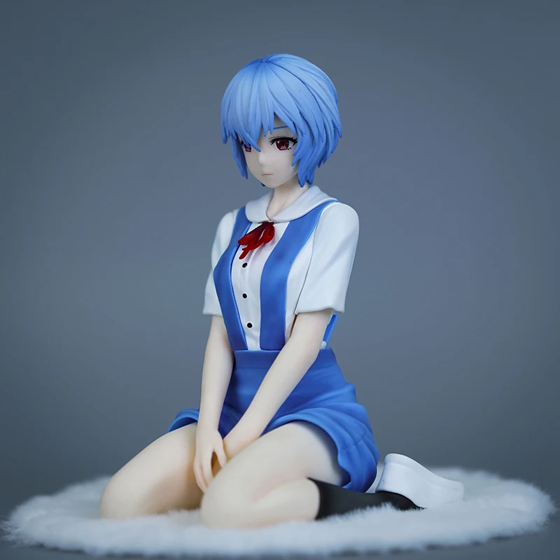 สินค้าอนิเมะในสต็อก: ฟิกเกอร์ของหลิง ไอซาวะ ของตกแต่งโต๊ะทำงานรูปเด็กผู้หญิงในชุดนักเรียน นั่ง  สินค้ามาใหม่ปี 2025