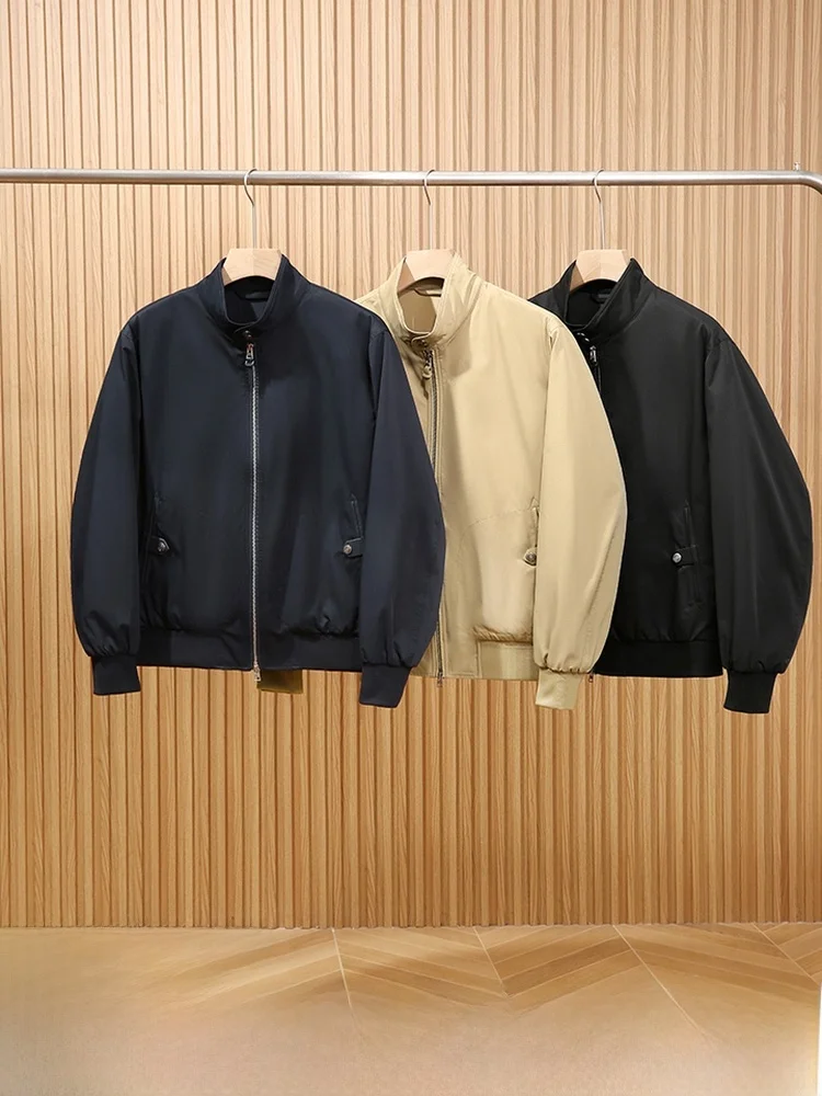 

Классическое мужское футболка Briti Sle против морщин Jaet G9, пальто Harlington, повседневное длинное пальто Sve на молнии, полиэфирное волокно