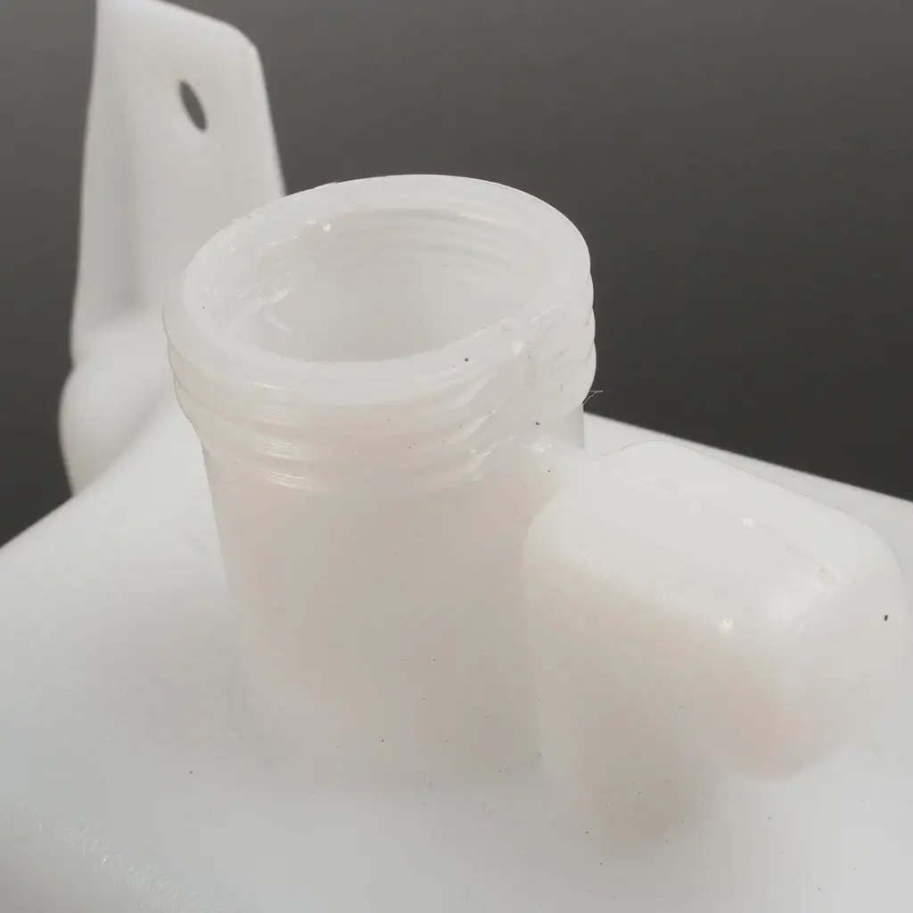 

Expansion Tank with Lid Plastic Coolant Overflow Reservoir Bottle for Micra K11 Compatible with 21710-4F110 21710-43B01