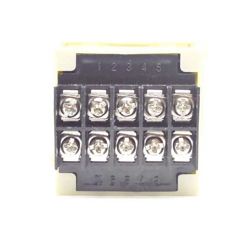 1PCS Counter Relay AC 220V 50Hz 1 ~ 9999 Panel Mount Count Up/ount Down/UpDown