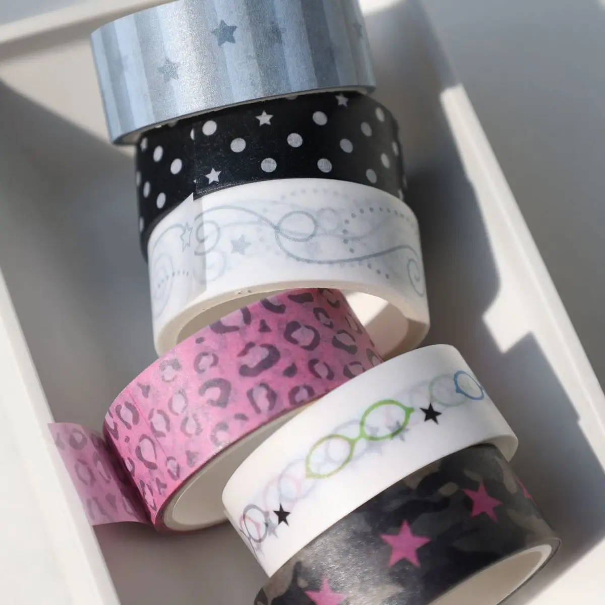 1,5 cm x 3 m Japanisches Süßes Kühles Washi-Tape mit Sternen, Brillen, Leopardenmuster und Punkten für DIY-Journal, Collage und Dekoration – Detail 7
