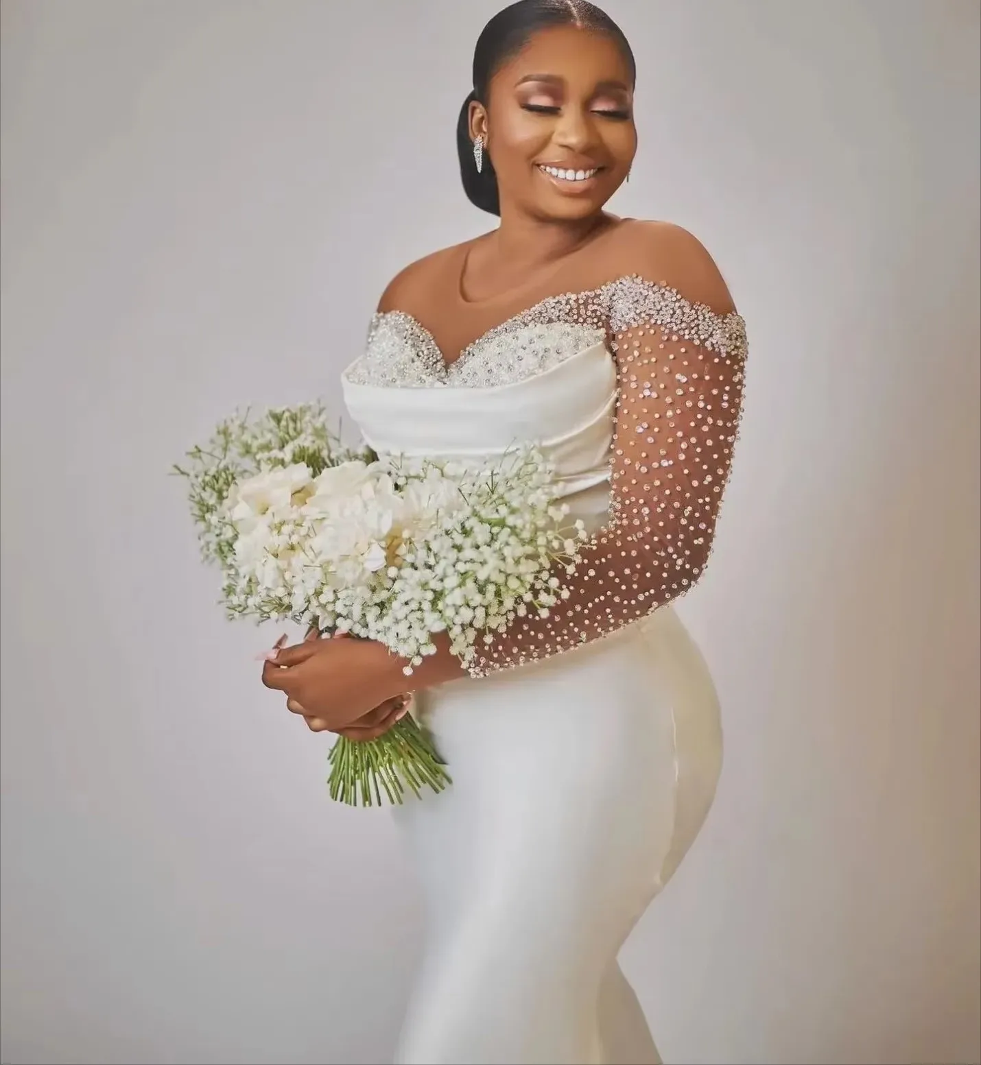 African Pearls Plus Size Wedding Dress For Bride Full Sleeves Detachable Train Satin Mermaid Bridal Gowns Wedding Gowns Vestidos