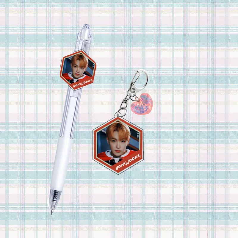 KPOP ATEEZ Idol Figure Photo Acrylic Keychain Sign Pen Keyring Bag Accessories Hongjoong Seonghwa Yunho 0.5MM Black Writing Pen