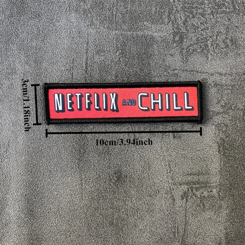 Parche de moral impreso Netflix y Chill – Insignia con velcro táctico - imagen 5