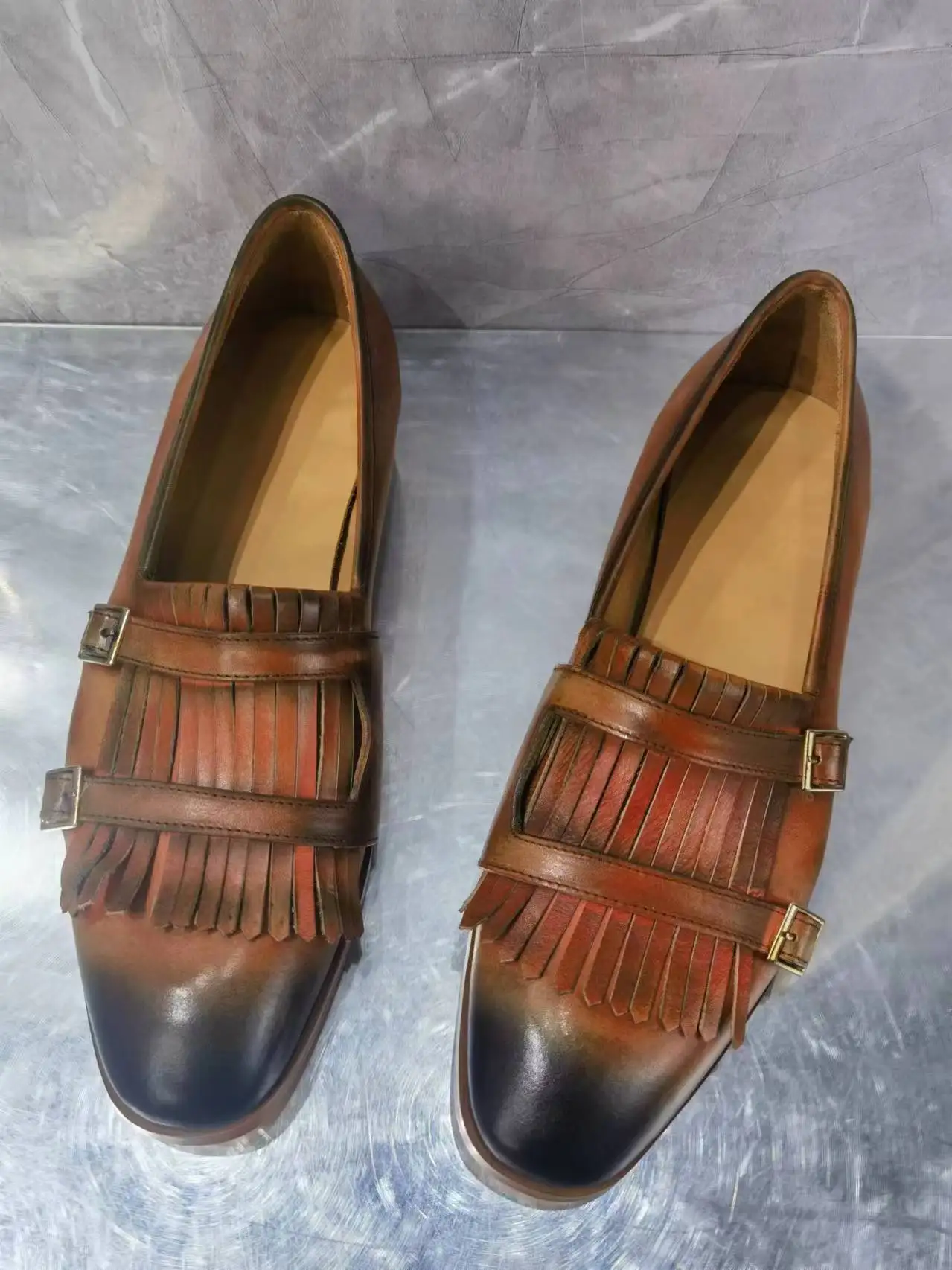 New Style Fringe Decoration Men Brown Polished Genuine Leather Shoes Slip On Male Round Toe Anti Slip Retro Single Shoes