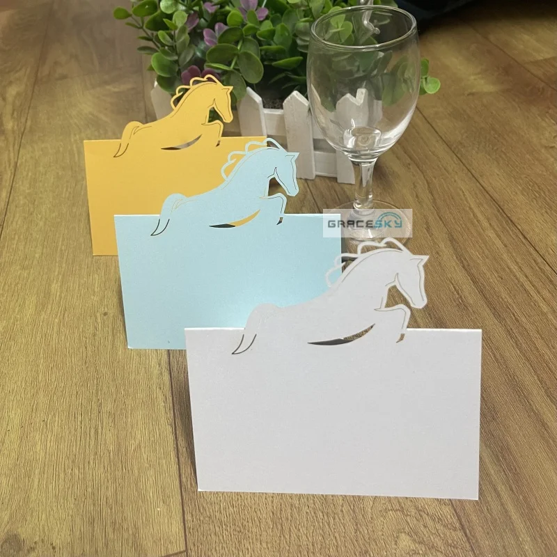 50pcs laser Cut Horse Wedding Party Decoration Personalized name Cards Seat Invitation table Cards for Party  Banquet