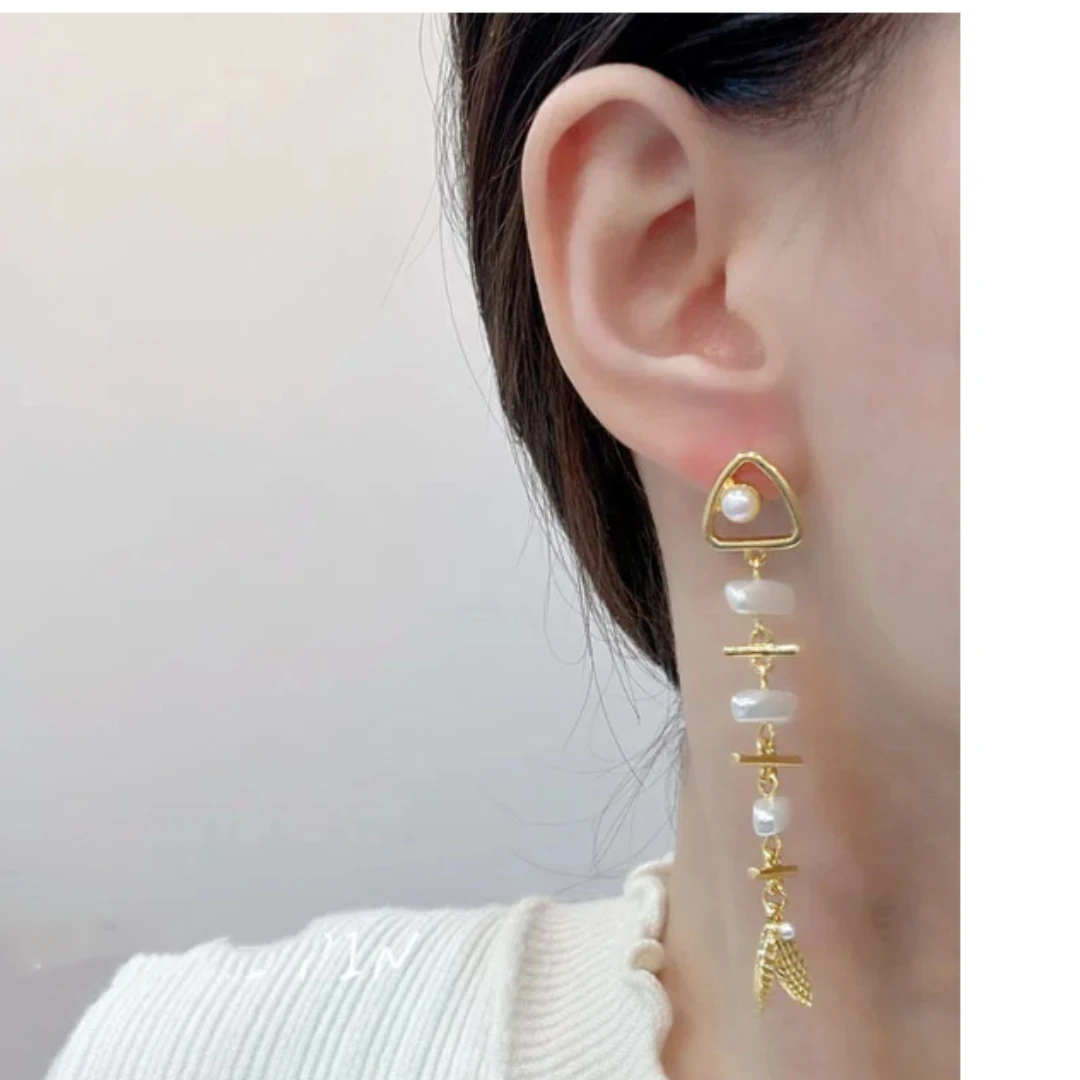 

Dainty Sardine Pearl Pendant Earrings For Women New Fish Earrings Creativity Chic Design Jewelry Party Accessories