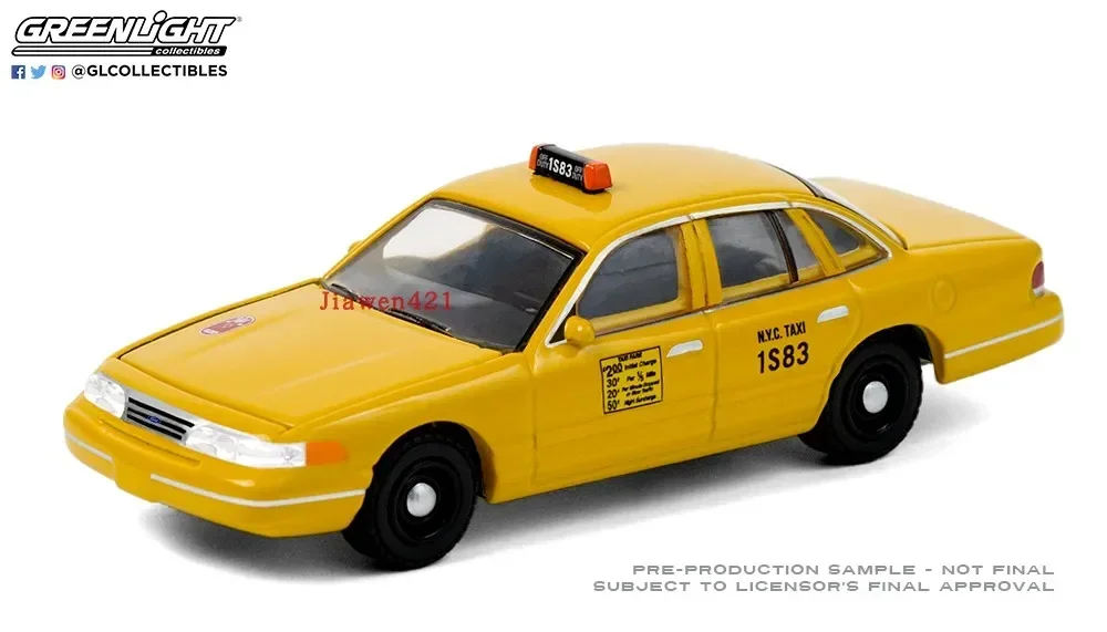 1: 64 1994 Crown Victoria NYC Taxi Liga modelo de carro coleção enfeites de presente