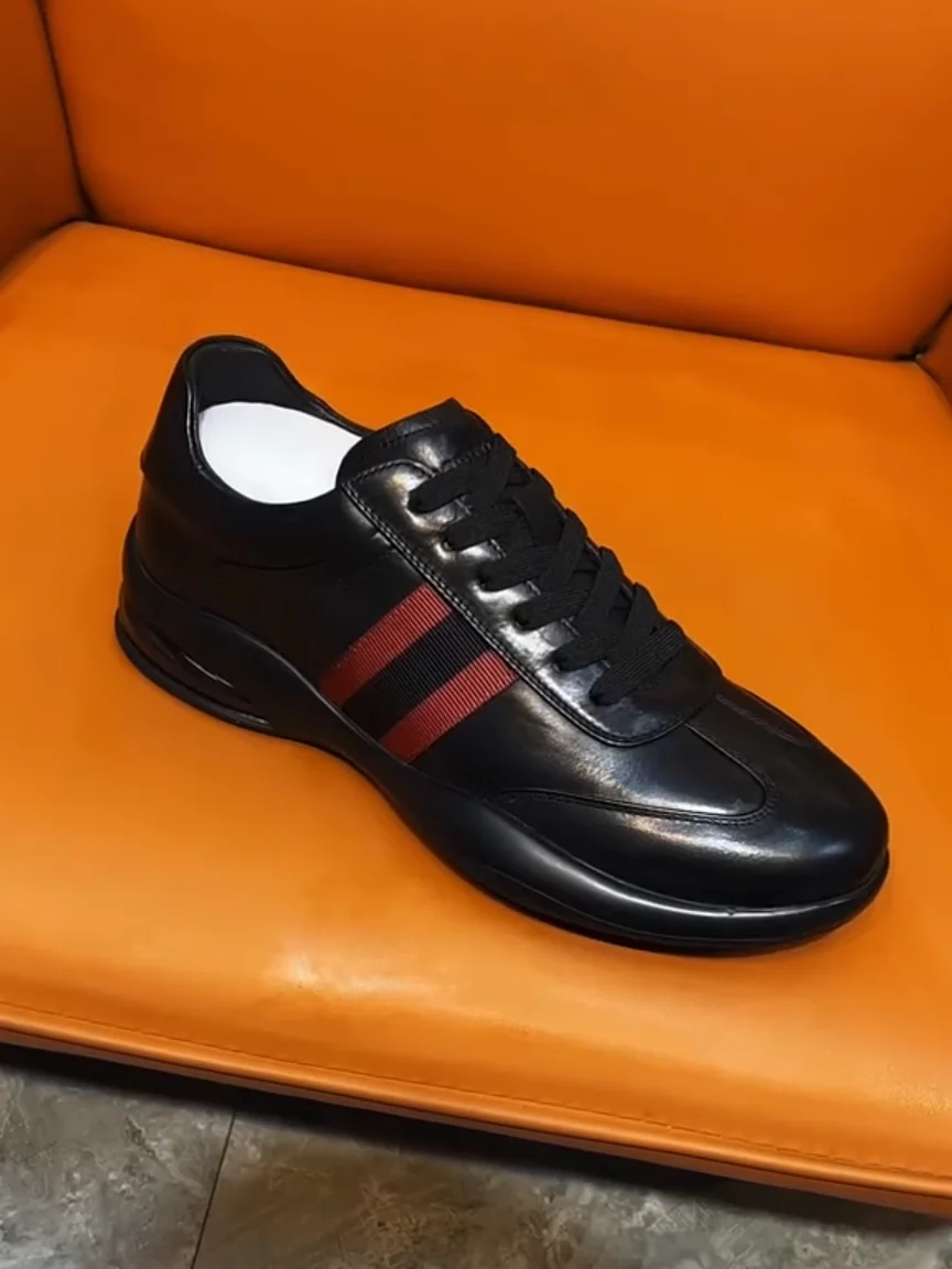 

New Men's Pure Leather Comfortable Casual oes Sli Busin European High-End Trendy Faionable Flat Heel Spor