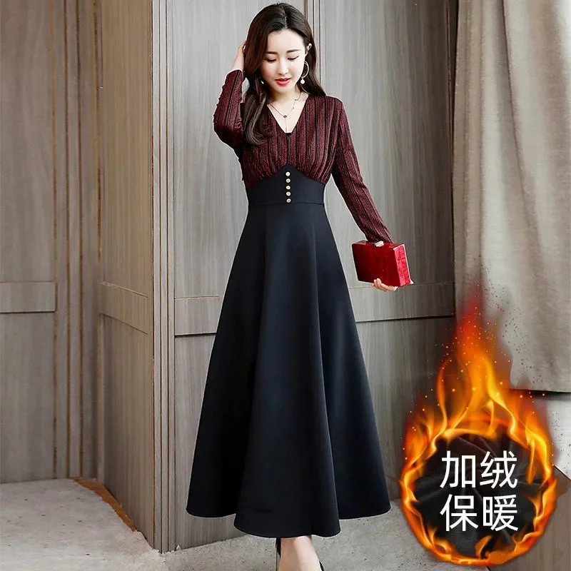 Winter Female New Korean Add velvet Long Dress Fake Two Pieces A-line Dress Women with Waist Closure and Belly Covering Style