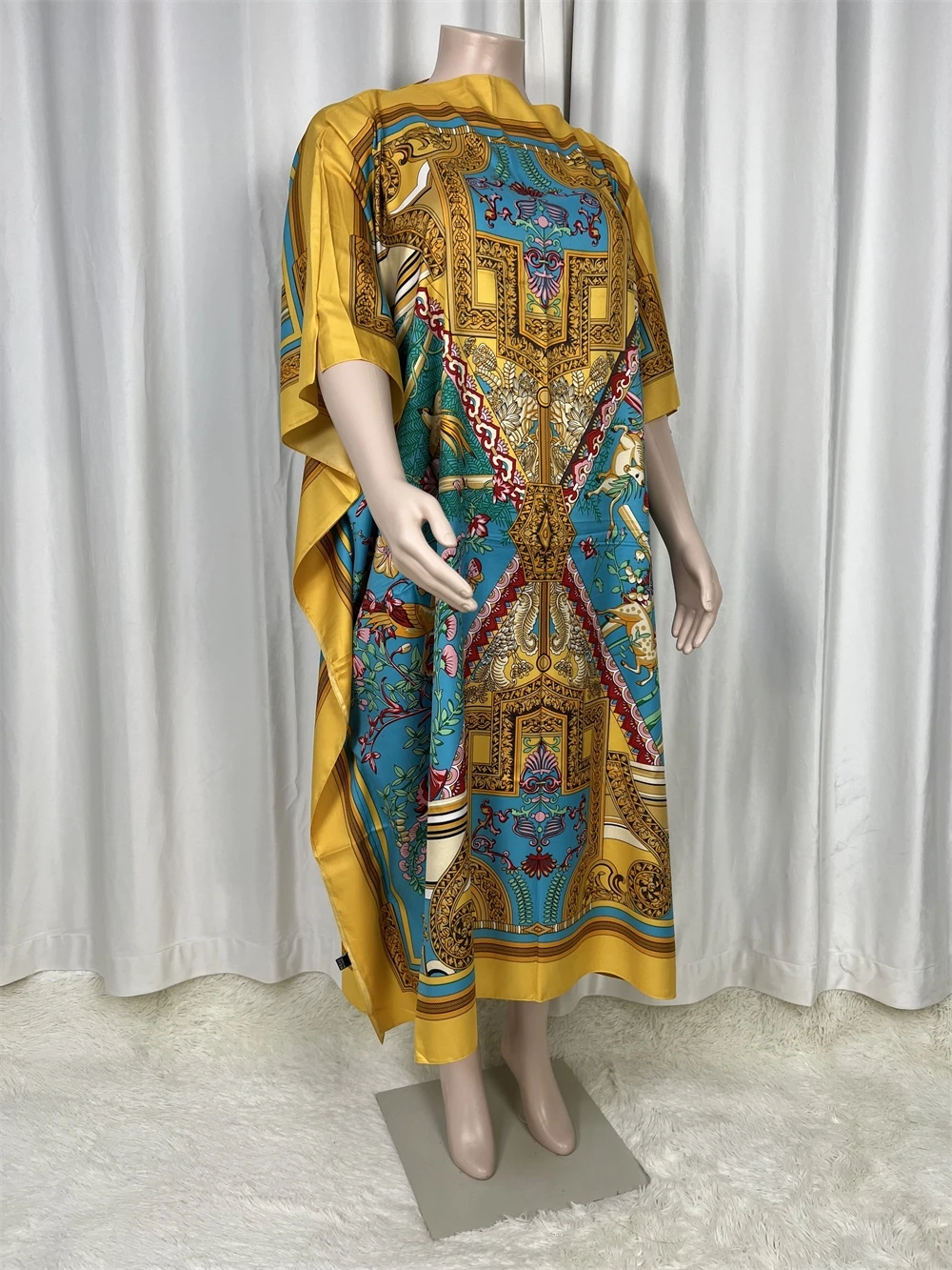 Loose 2024  African Scarf  Print  Arabian Saudi Silk Maxi Dress Summer Short Sleeve Swimwea Beach Bohemian Robe Kaftan Kimono c7