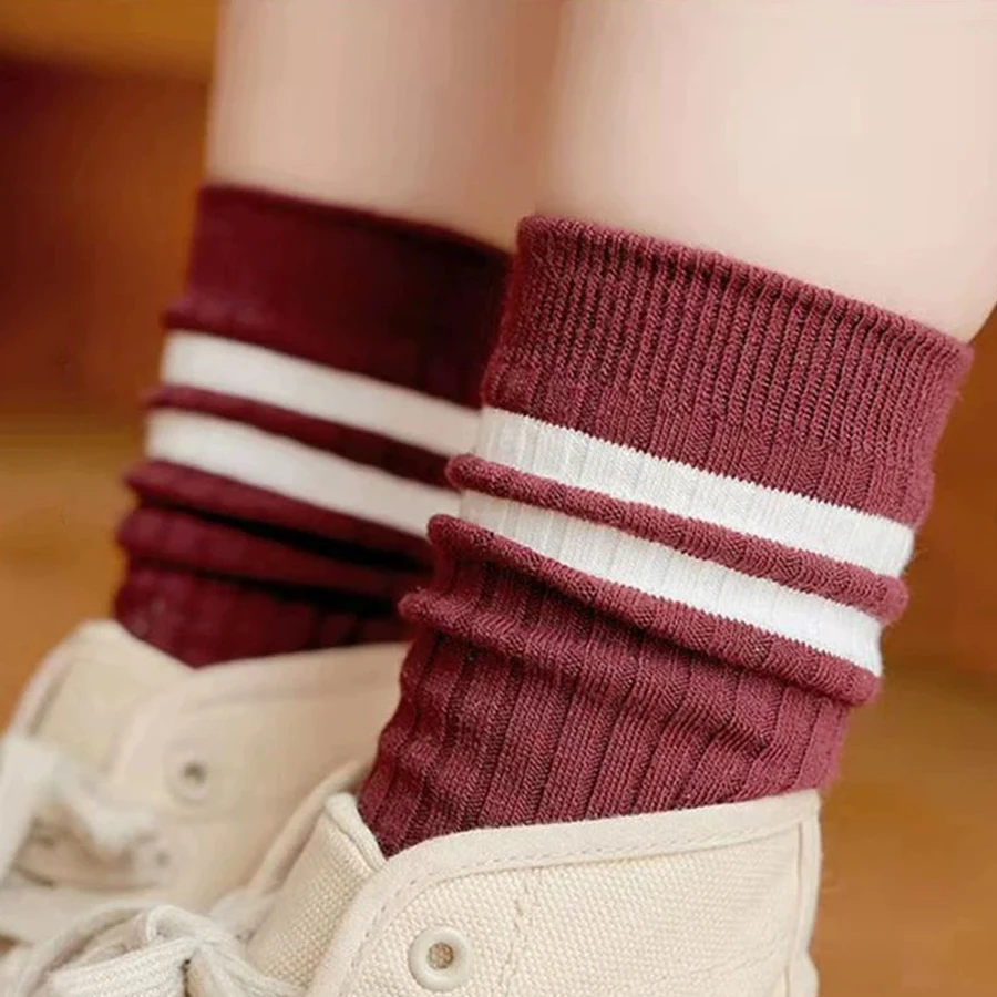 Striped Crew Socks 10 Pairs Retro Cute Long Tube Crew Socks for Women,Vintage Fun Fashion Athletic Aesthetic High Socks