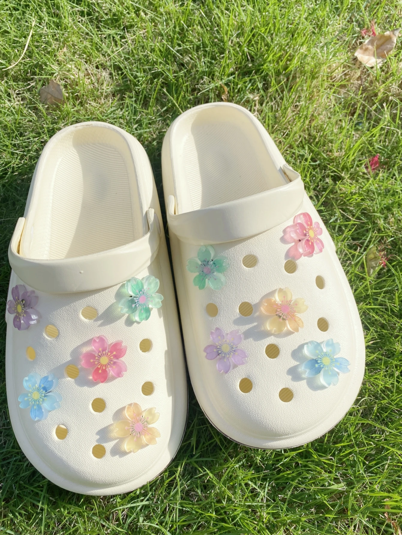 أحذية على شكل قلب أزهار الكرز وقباقيب زهور قابلة للفصل ، تتوهج في الظلام ، إكسسوارات زينة للفتيات ، 10: