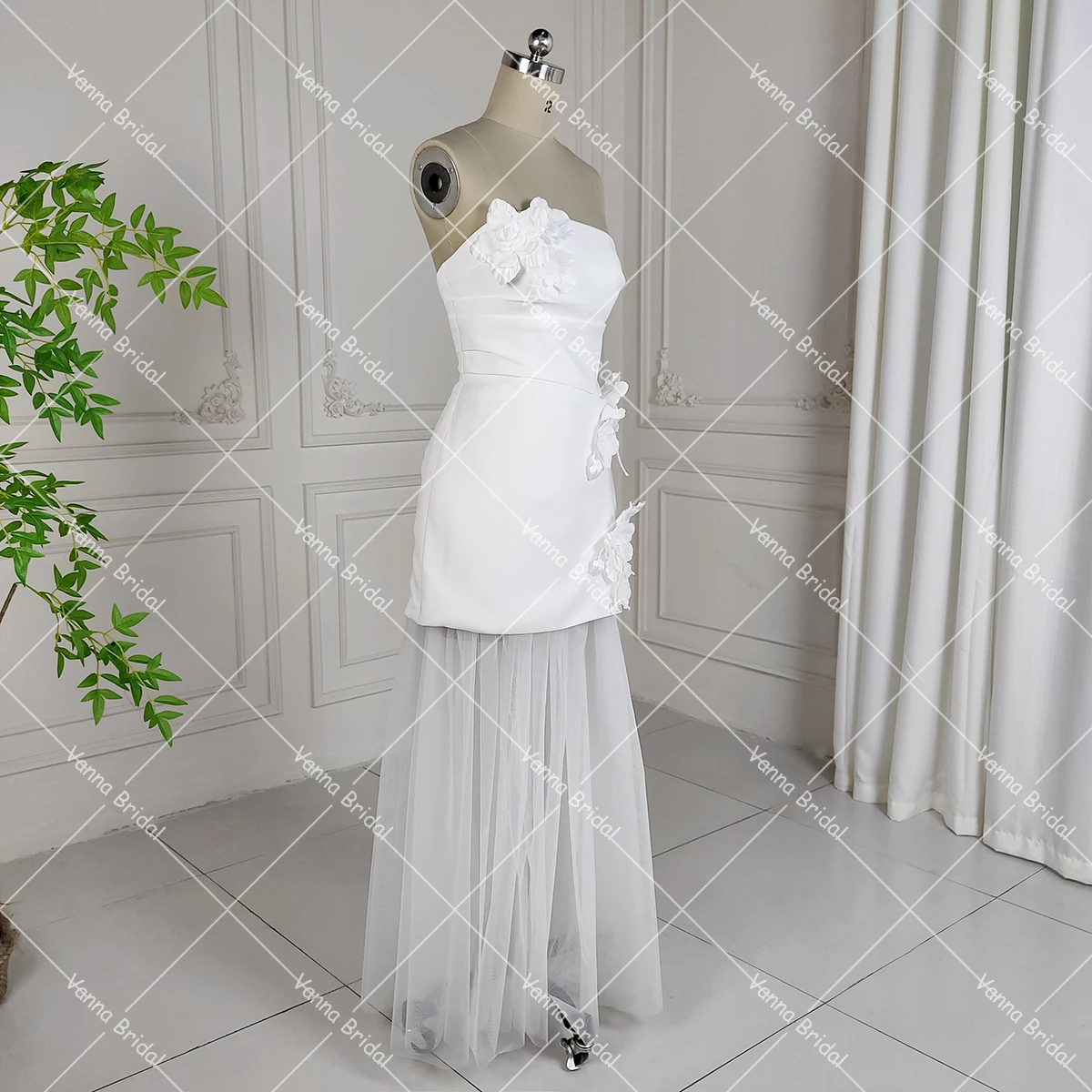 Simple Handmade 3D Flowers Strapless Wedding Dress Sheath Detachable See Through Skirt Full Length Simple Mini Bridal Gown