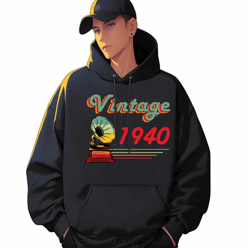 

Vinyl Lover Birthday for Music Lover and DJ 1940 Men Clothes New Year 2025 Pullover Christmas