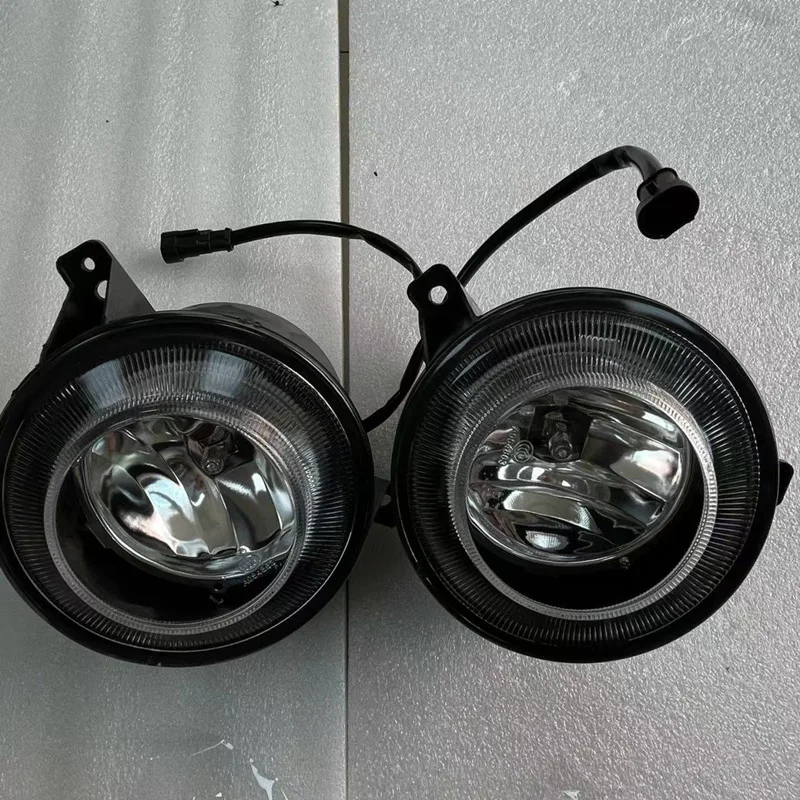 Front Fog Lamp WG9925721009 Left WG9925721010 Right Used For CNHTC SINOTRUK HOWO TX T5G Anti-fog Light Round