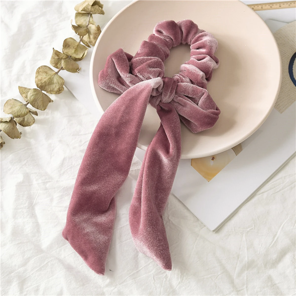 Samt-Haarbänder, Haargummis, Elastische Scrunchies, Samt-Schmetterling-Haaraccessoires – Detail 3