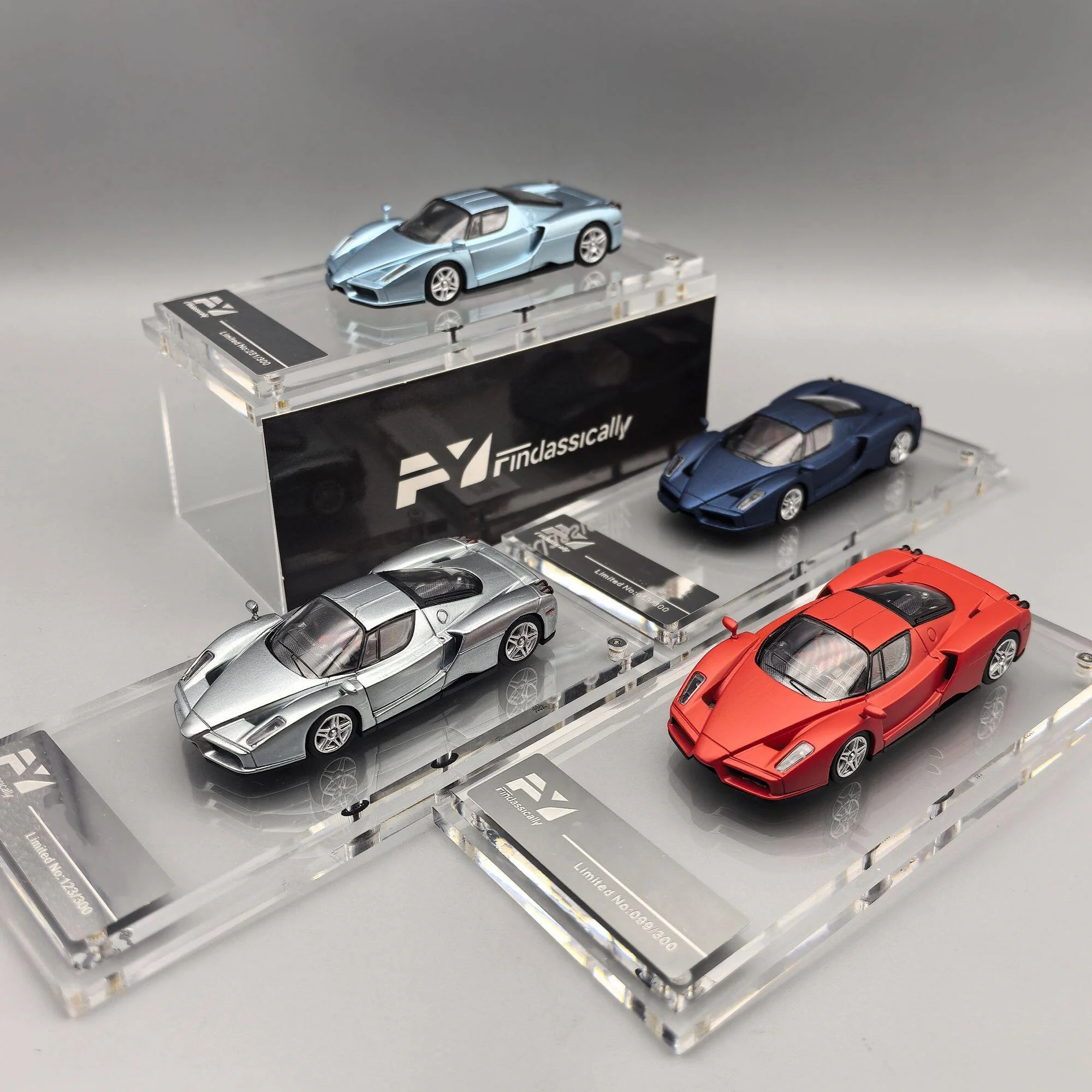 FY 1:64 Enzo - Limited Edition Super Car Alloy Car Model Decoration Item