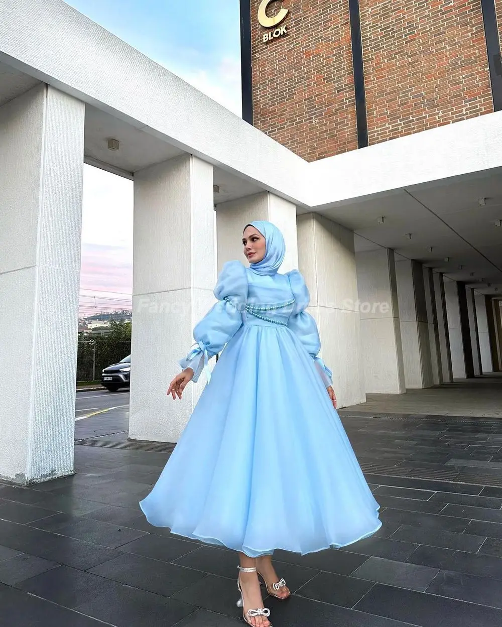 Fancy Vintage Blue Muslim Wedding Dress Saudi Arabia Organza Bridal Gown Pearls With Veil Formal Occasion Dresses customized