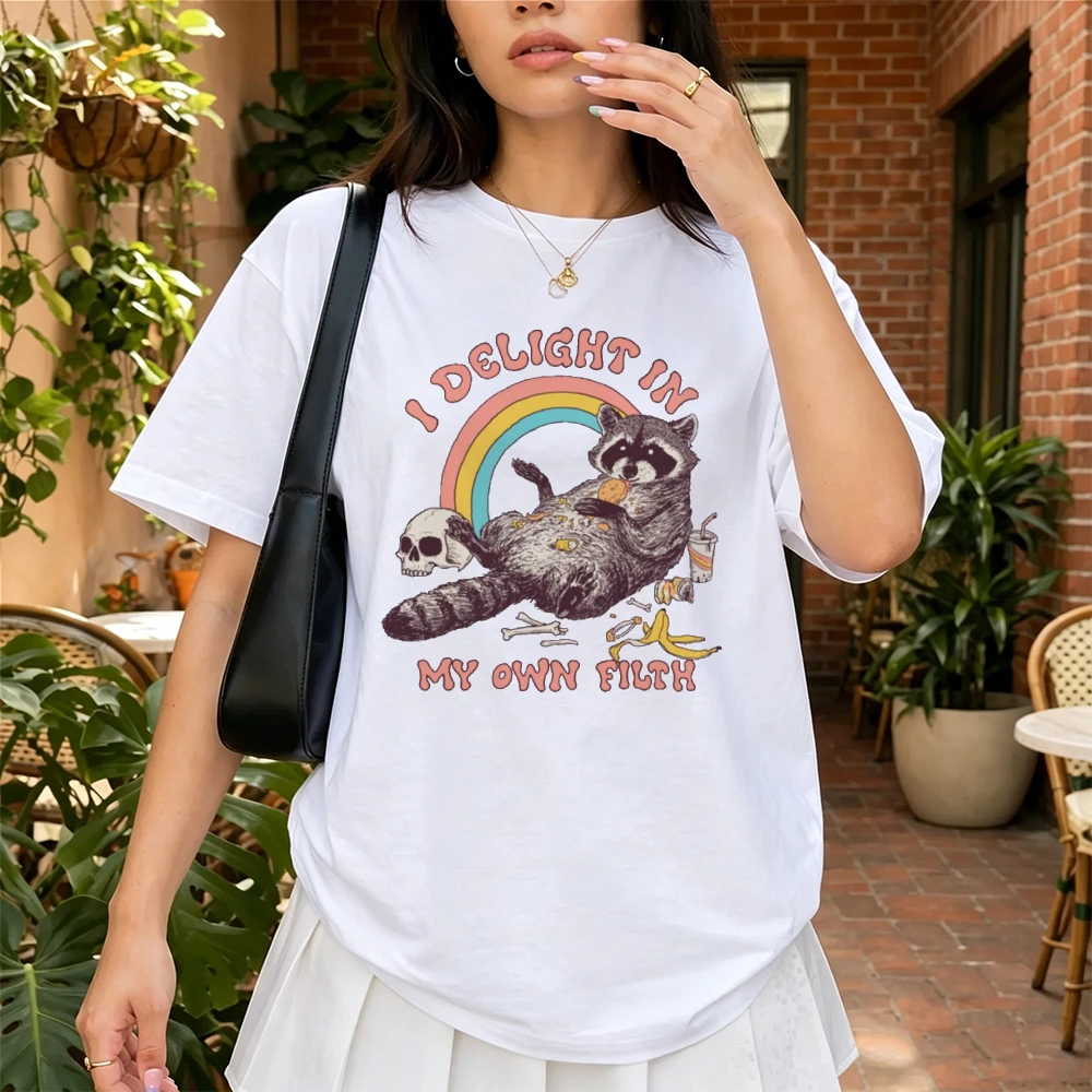 I Delight in My Own Filth Lady's White Loose T-Shirt Funny Raccoon Cartoon Print Tee Shirt Retro Rainbow Graphic Clothes