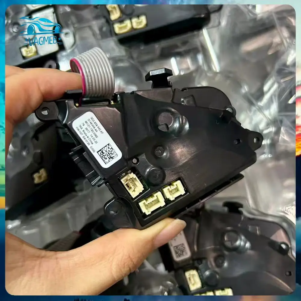 3G0 959 442AF For Golf Tiguan T-Roc steering wheel heating button with ACC 3G0 959 442AF 3G0 959 442AF