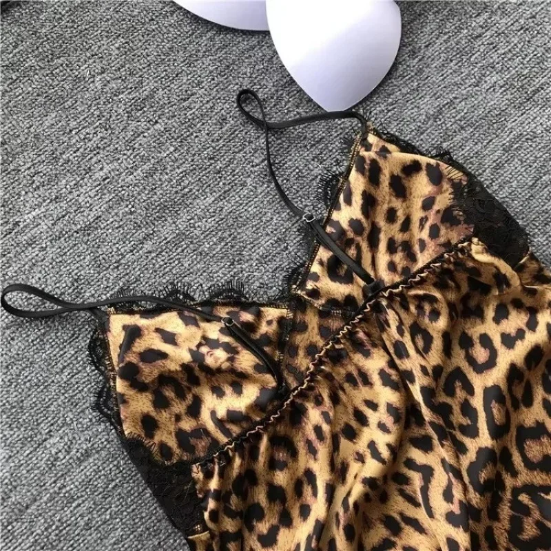 Summer lace leopard print sexy suspender skirt with chest pad suspender nightdress