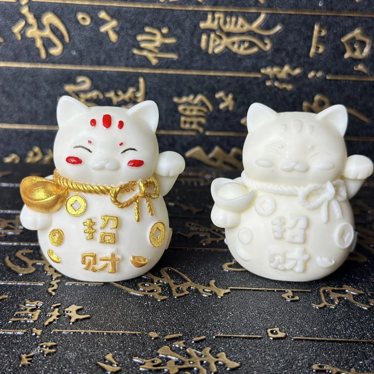 Ivory Nut Carved Lucky Cat Figurine 5.554cm Coconut Seed Car Desktop Office Decor Ornament Craft Accessory