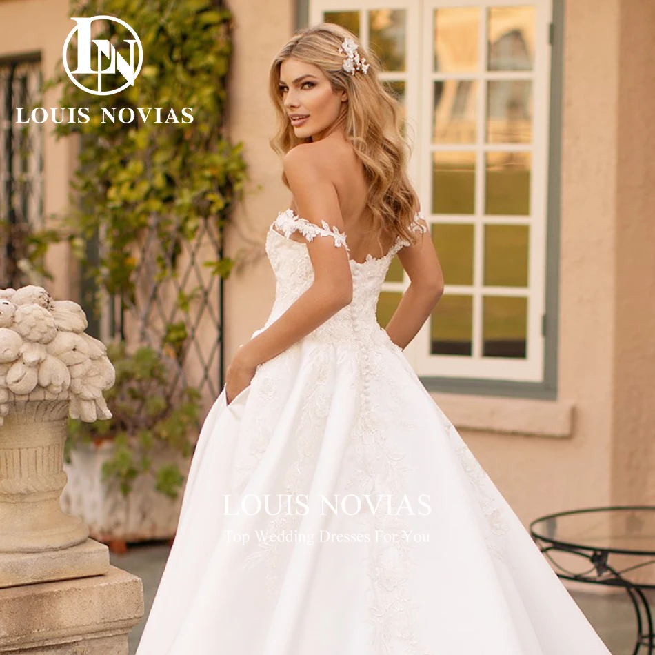 LOUIS NOVIAS A-Line Wedding Dresses For Woman Sexy Sweetheart Off the Shoulder Appliques Button Wedding Gown Vestidos De Novia