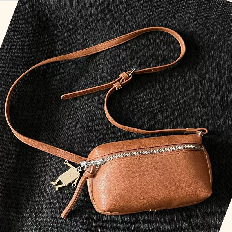 

Korean Casual Mini Bags For Women Luxury Designer Handbags Purses 2025 New In PU Metal Cartoon Pendant Phone Shoulder Crossbody